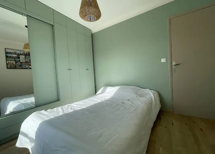 2 +parking * Narbonne